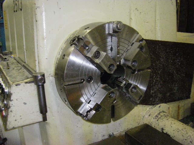 Photo 2 - WITH DIFFERENTIAL,SINGLE INDEXING, 25HP MOTOR, 1975 (31288)
